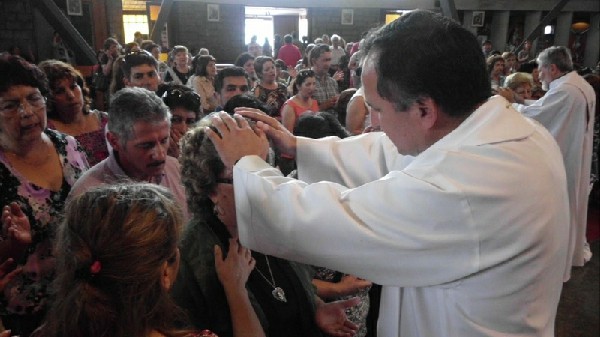 A Igreja pode mudar o rito dos Sacramentos?