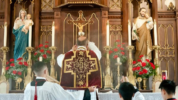 A Fraternidade Sacerdotal São Pio X tem uma noção falsa da Tradição?